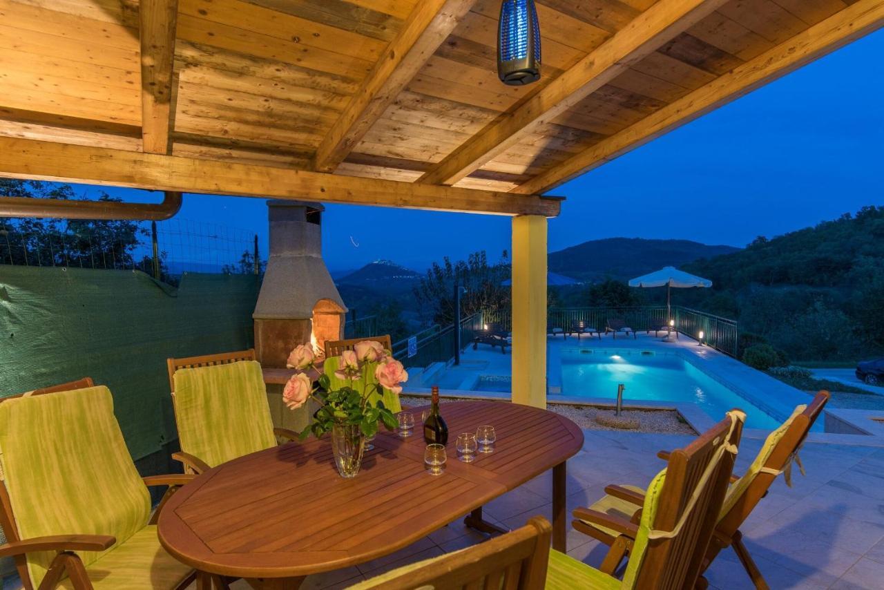 Villa Ana Motovun Eksteriør billede