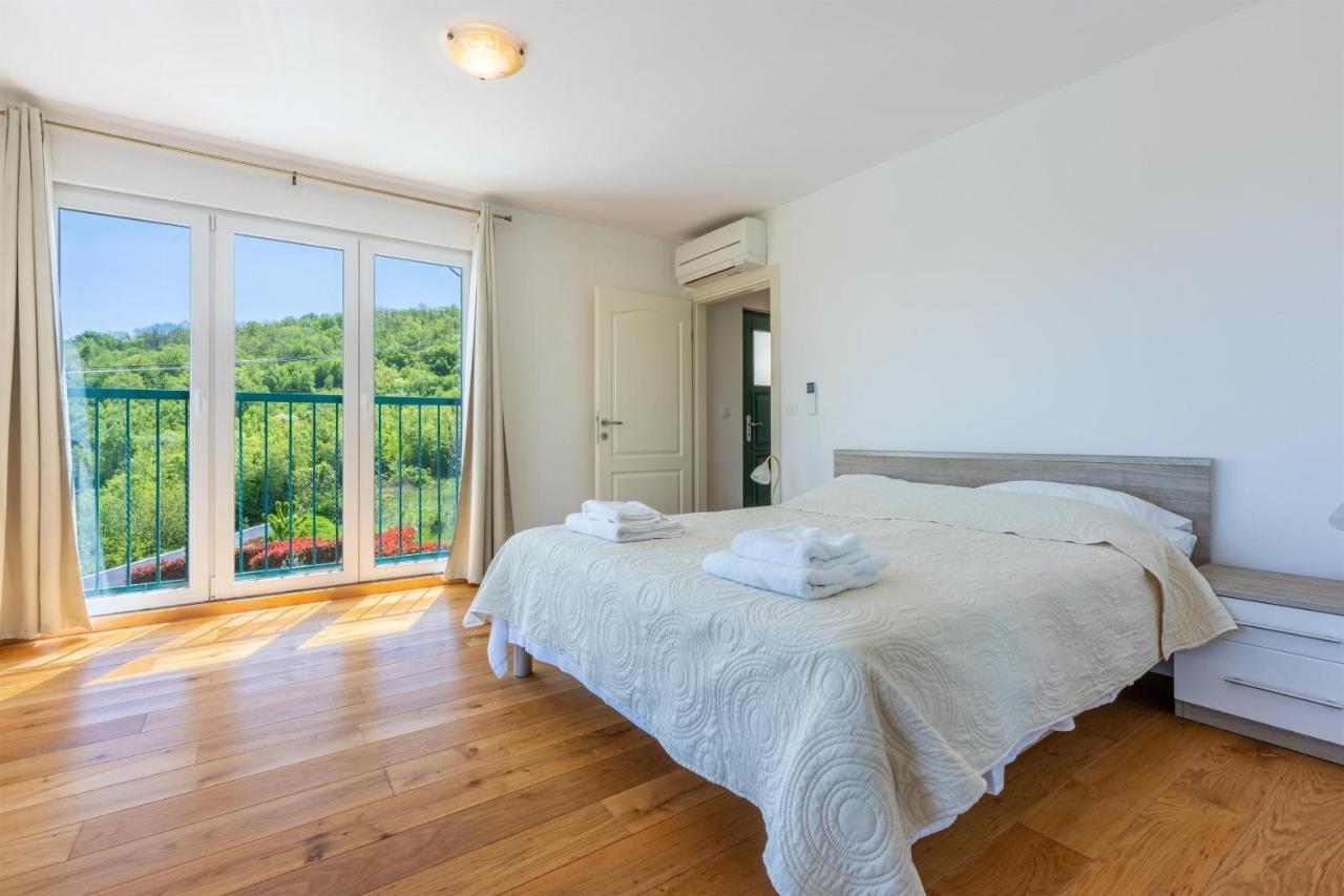 Villa Ana Motovun Eksteriør billede