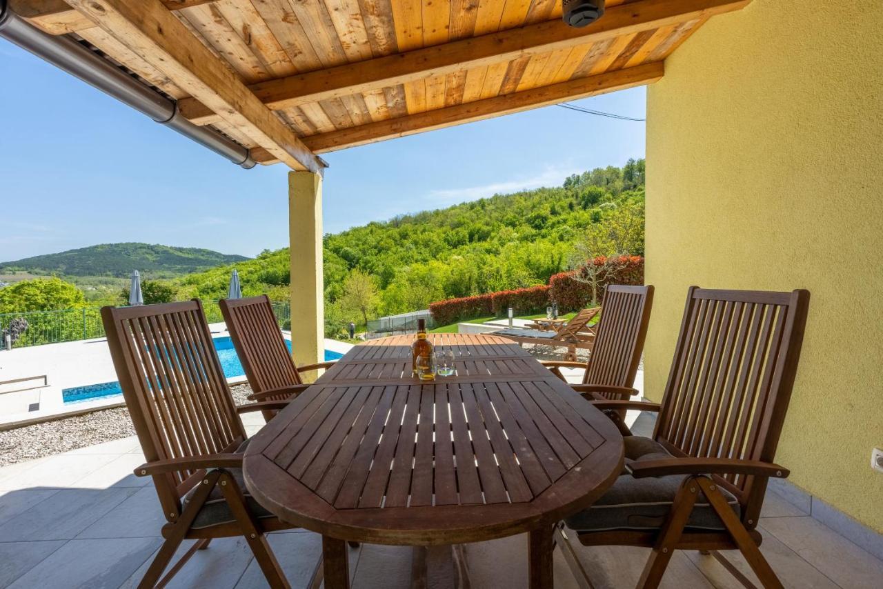 Villa Ana Motovun Eksteriør billede