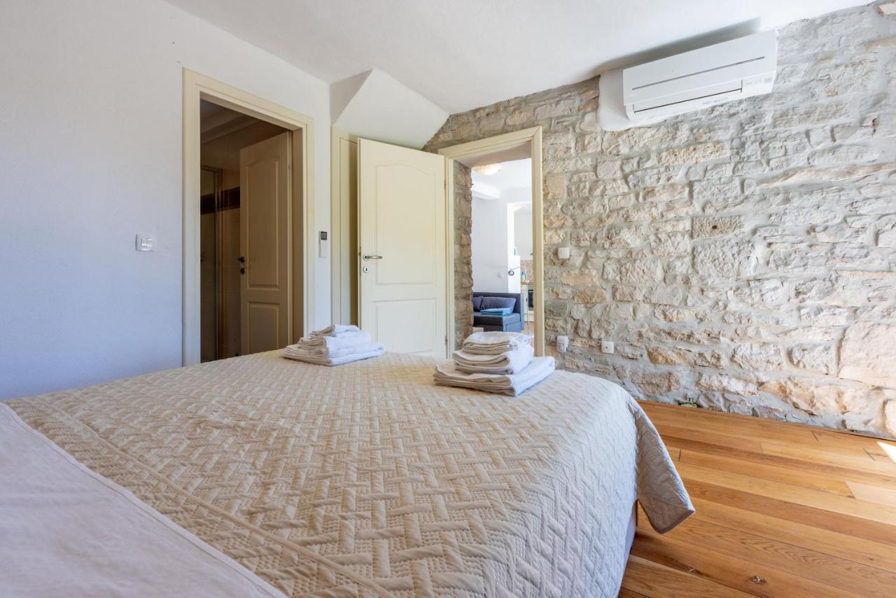 Villa Ana Motovun Eksteriør billede
